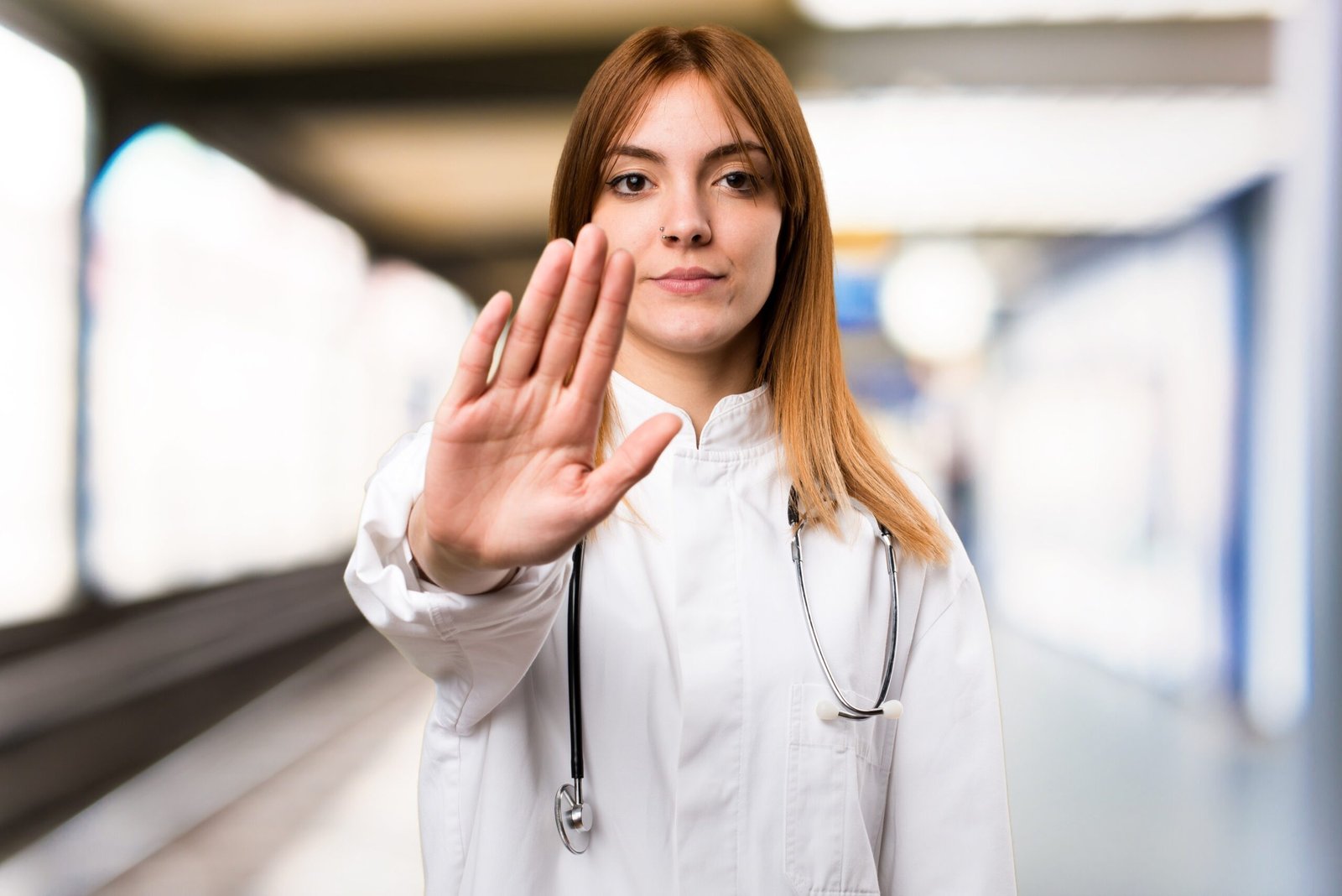 padova:-dottoressa-aggredita-con-un-coltello.-assistenza-psicologica-per-il-personale
