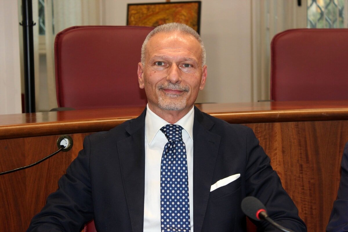 un-fulmine-a-ciel-sereno:-danilo-magliocchetti-si-dimette,-al-suo-posto-rossella-testa