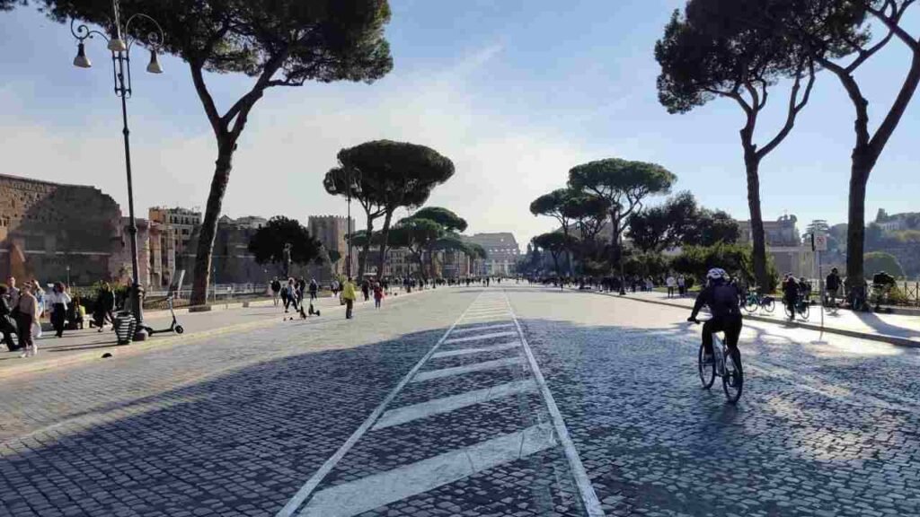 covid-nel-lazio,-nuova-impennata-dei-casi-positivi:-4.480-contagi-nelle-ultime-24-ore-–-il-quotidiano-del-lazio