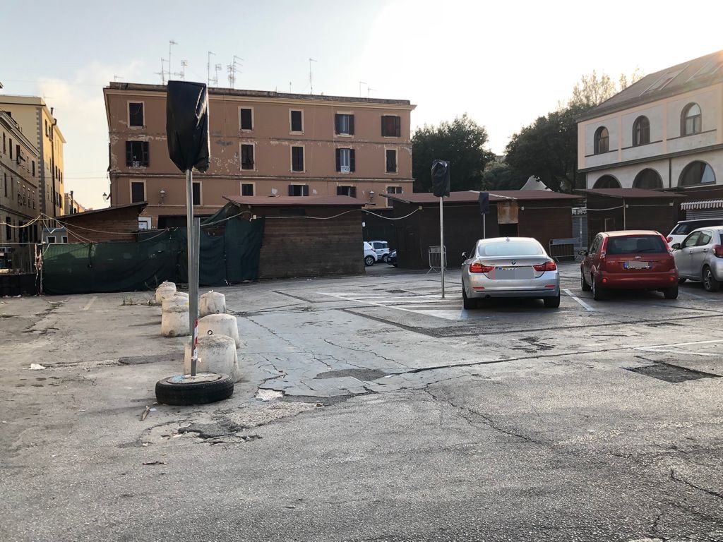 polo-alimentare-coperto,-il-m5s: