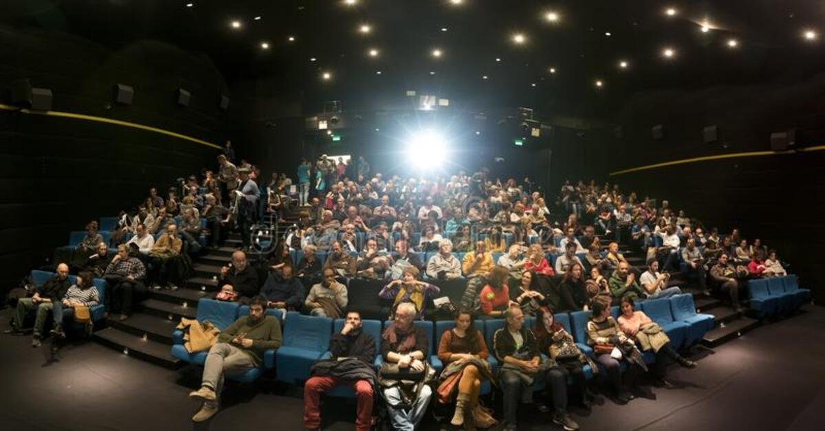 bonus-cinema,-biglietti-scontati-per-riempire-le-sale:-i-requisiti-e-come-funziona