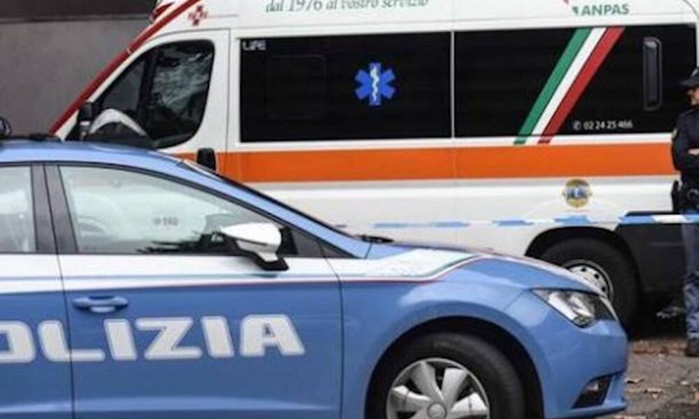 perde-il-controllo-dello-scooter-e-precipita-dal-parcheggio:-ragazza-in-codice-rosso