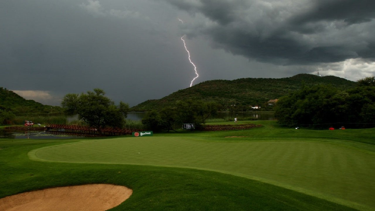 rissa-terrificante-su-un-campo-da-golf:-le-conseguenze-da-brividi