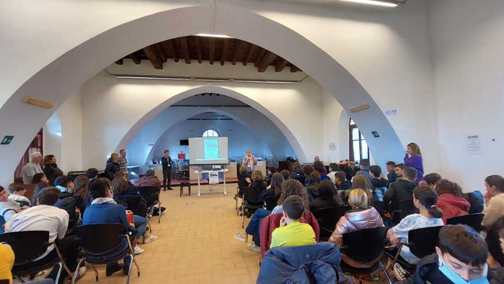 scuolambiente,-il-volontariato-come-lo-vedono-gli-studenti-della-“corrado-melone”-di-ladispoli-•-terzo-binario-news