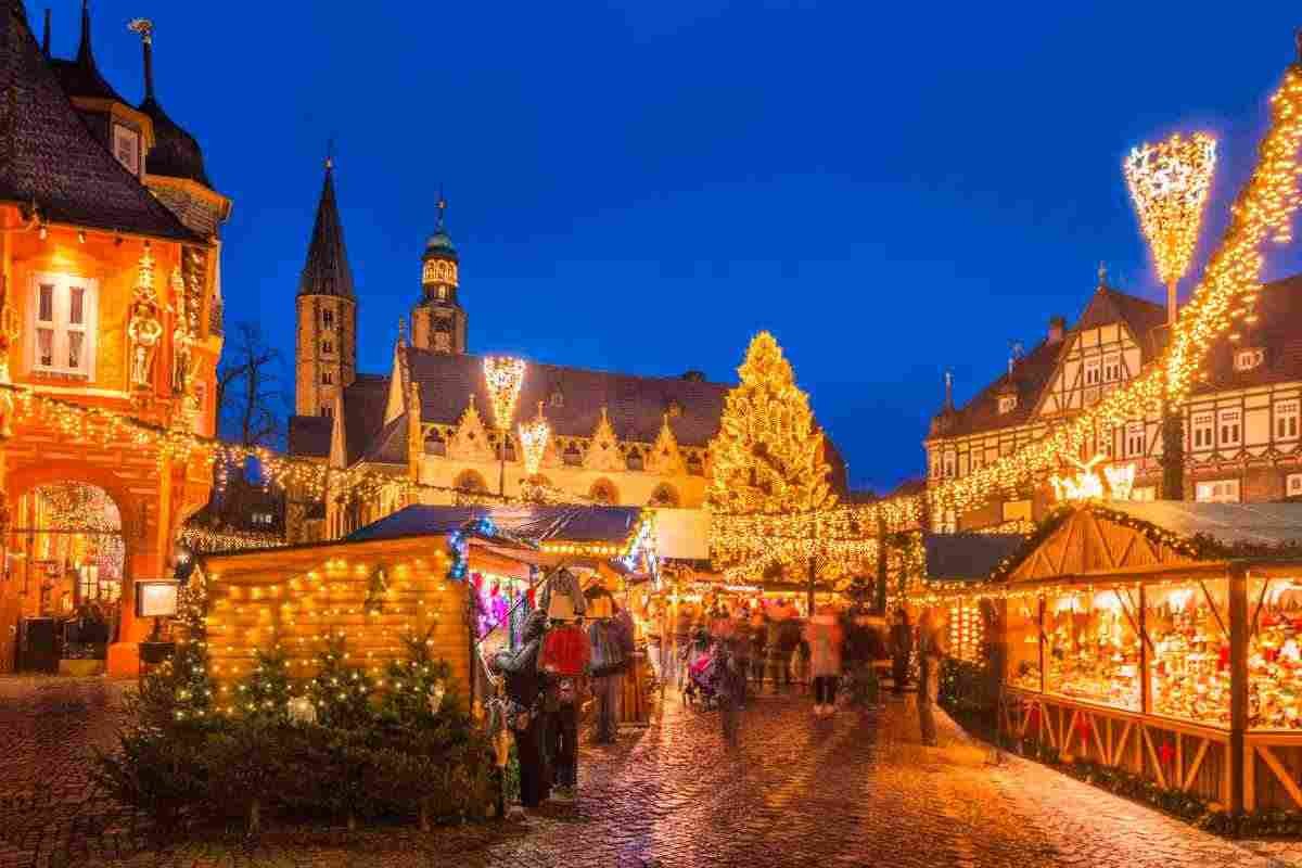 queste-sono-le-3-citta-d'europa-piu-belle-e-low-cost-dove-andare-per-le-feste-di-natale