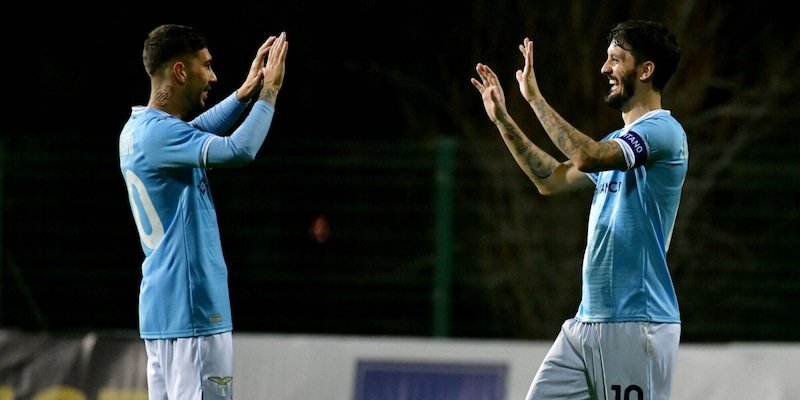galatasaray-lazio-1-2:-gol-di-felipe-anderson-e-luis-alberto,-sarri-sorride-contro-mertens