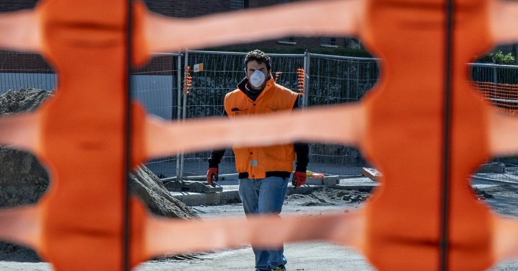 lavoro,-istat:-“costo-orario-per-le-imprese-a-29-euro,-sotto-la-media-dell'eurozona.-italia-sesta-per-livello-di-contributi-sociali”-–-il-fatto-quotidiano