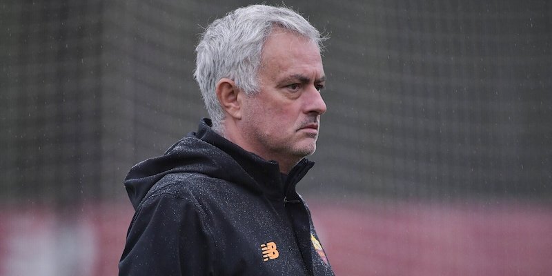 mourinho-esalta-la-roma,-la-frase-che-carica-i-tifosi