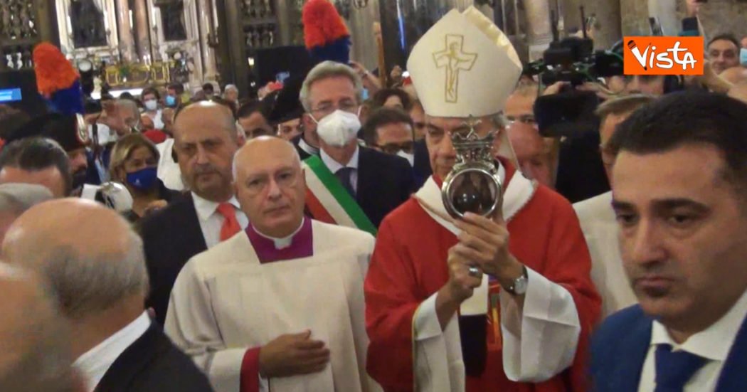 san-gennaro,-il-“miracolo”-e-avvenuto:-il-sangue-si-e-sciolto-per-la-terza-volta-quest'anno-–-il-fatto-quotidiano