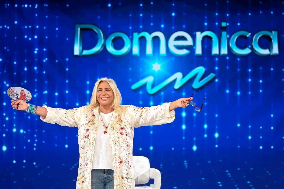 domenica-in,-clamoroso-dietrofront-da-parte-di-mara-venier-|-nessuno-se-lo-aspettava-–-il-democratico-–-giornale-di-libera-informazione