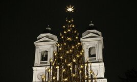 scarsi-gli-eventi pubblici-per-natale.-si-presentano-molti-libri-(che-nessuno-legge)