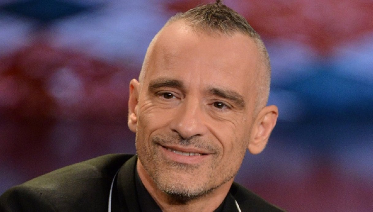 eros-ramazzotti:-“lei-e-stata-l’amore-della-mia-vita”.-imbarazzo-a-“domenica-in”