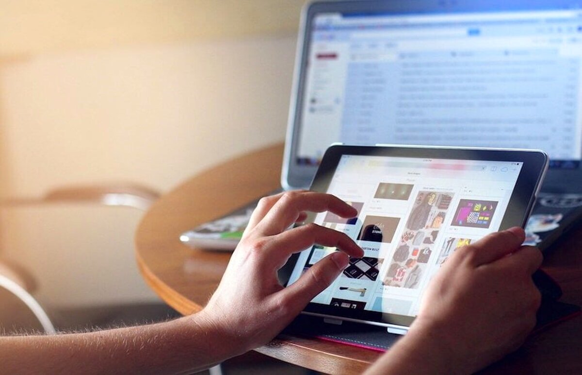 la-nuova-truffa-di-natale-viaggia-per-e-mail,-attenzione-al-“pacco-in-giacenza”