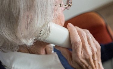 vetralla,-truffe-via-telefono-fisso-ad-anziani,-la-maggior-parte-avviene-tra-le-13-e-le-17