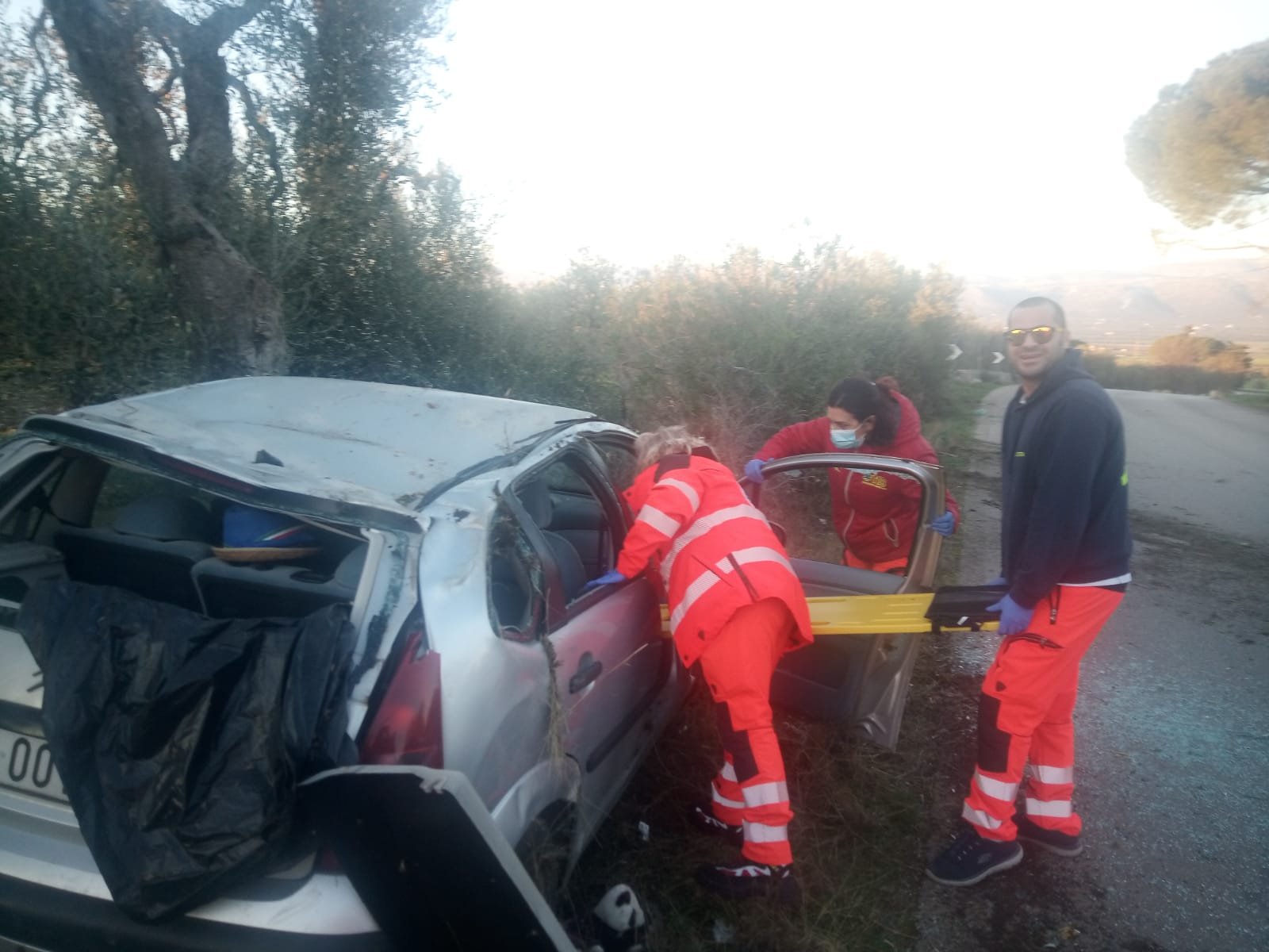 spaventoso-incidente-a-san-giovanni-rotondo-sul-posto-gli-uomini-del-118.