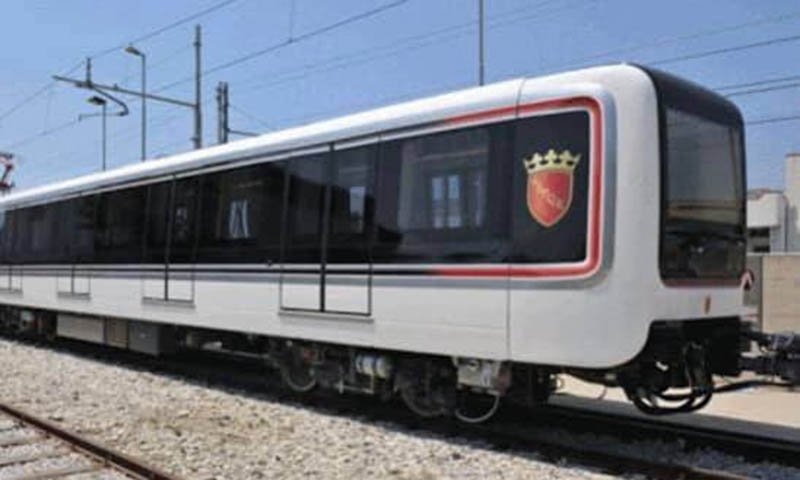 natale-2022-a-roma:-orari-bus,-metro-e-treni,-zone-ztl-e-parcheggi