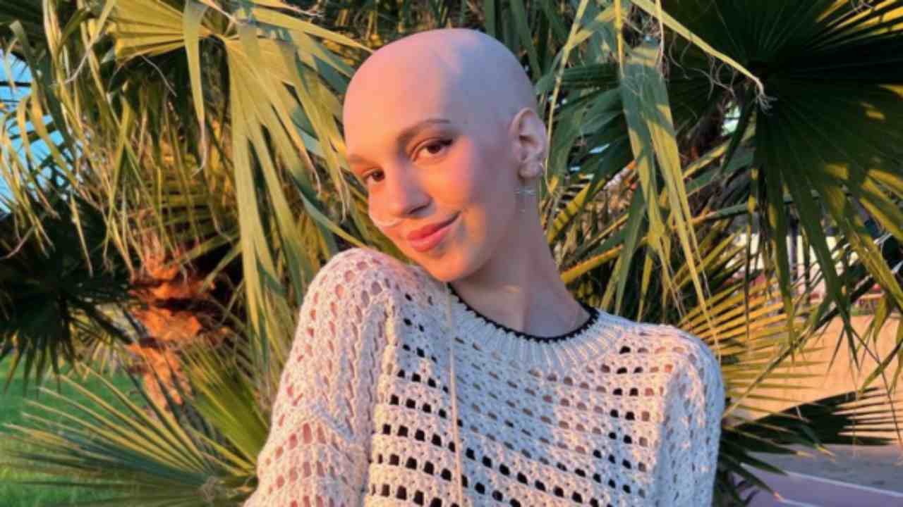 addio-elena,-sconfitta-dal-cancro-a-20-anni:-che-dolore!