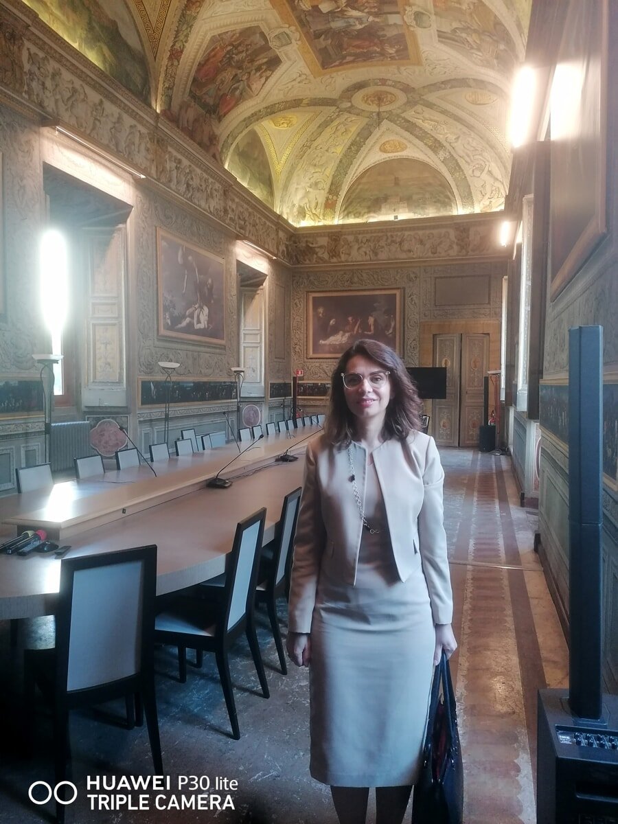 accademia-di-belle-arti,-visita-dell'ambasciatrice-del-kosovo