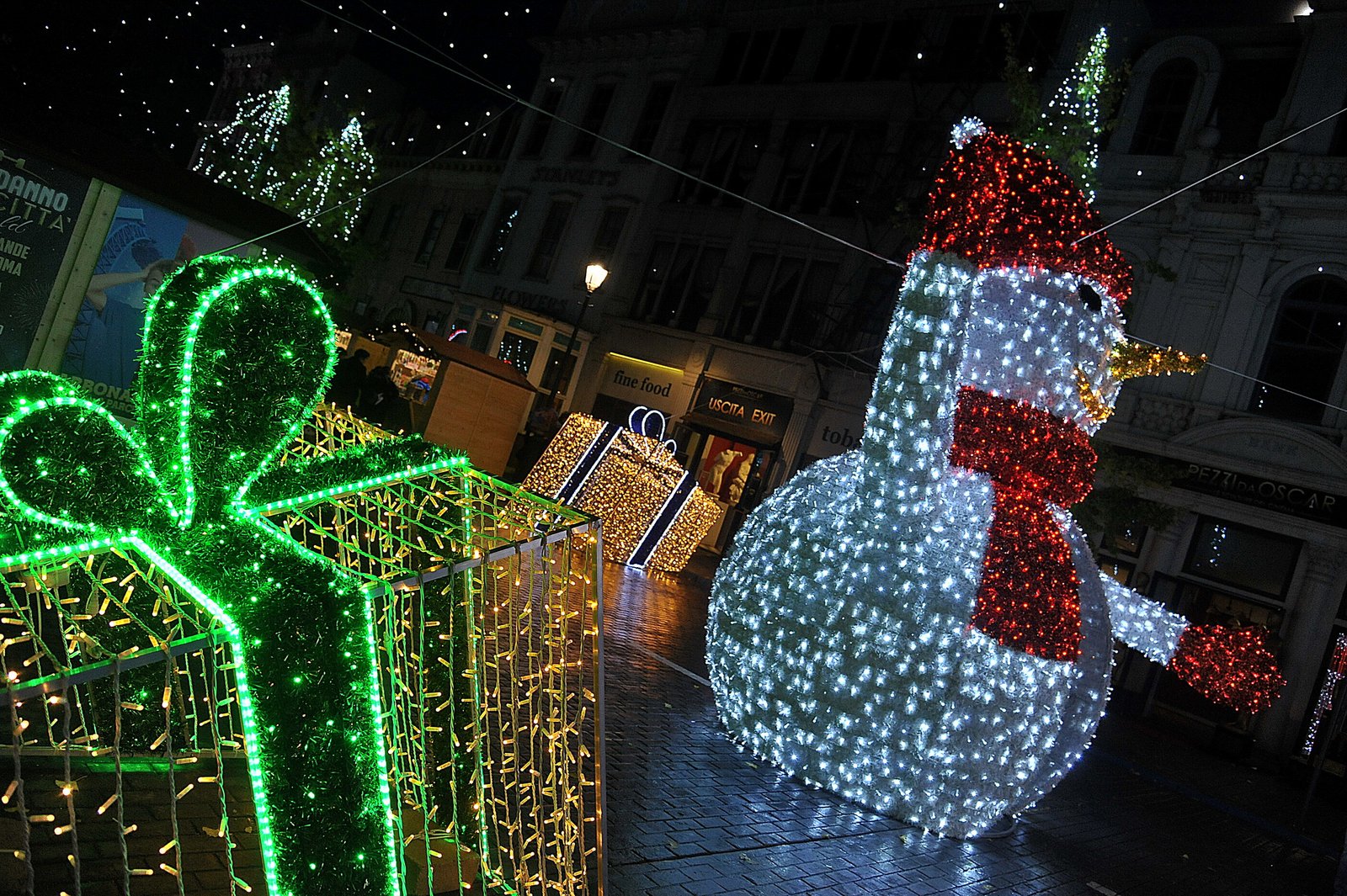 il-lungo-weekend-dell’epifania-a-cinecitta-world:-fino-all’8-gennaio-si-respira-la-magia-del-natale