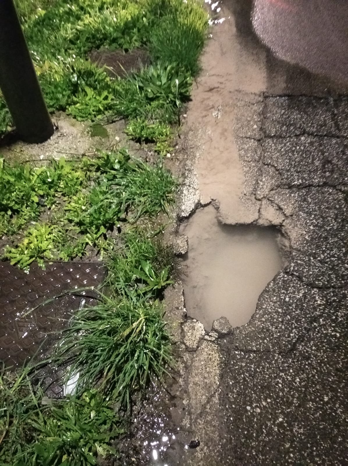perdita-idrica-a-via-dei-frati-a-nettuno,-le-segnalazioni-inascoltate-da-mesi