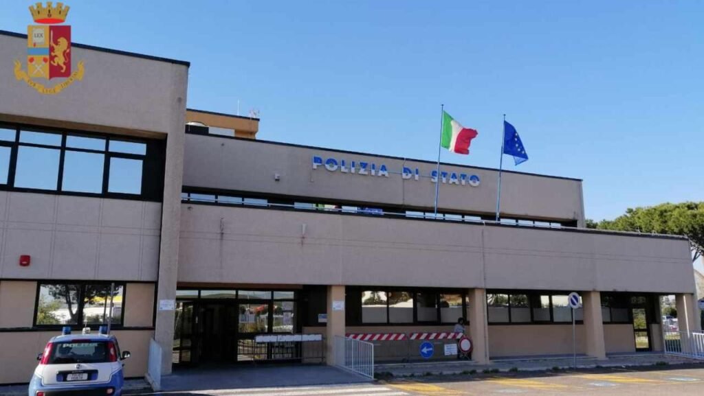 roma,-spari-in-aria-girando-per-tor-bella-monaca:-arrestato-30enne