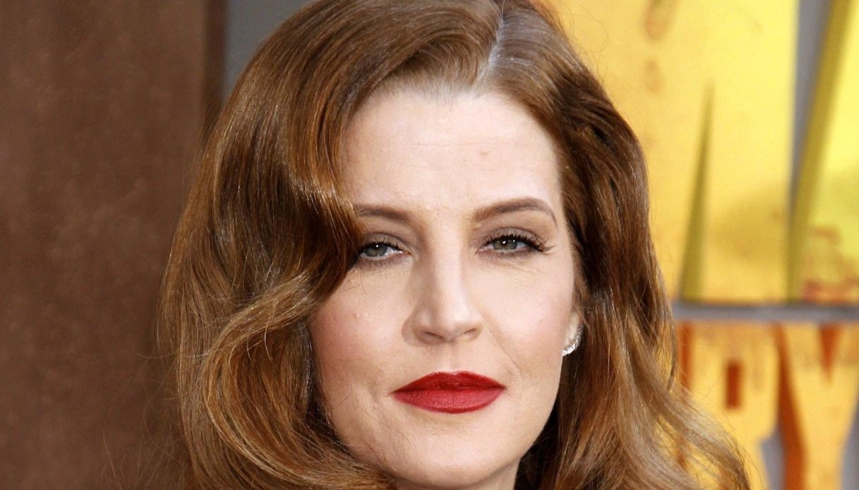 lisa-marie-presley,-un’amara-eredita-per-le-figlie:-lascia-tre-milioni-di-debiti