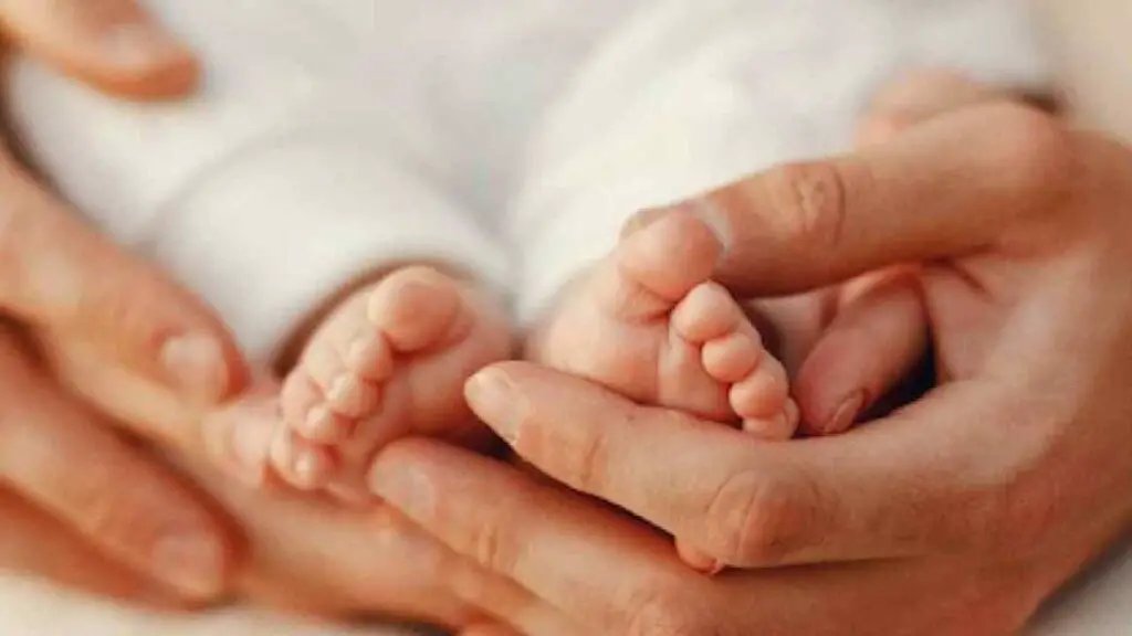 neonato-morto,-il-papa:”-era-sfinita-ma-le-hanno-portato-subito-il-piccolo”
