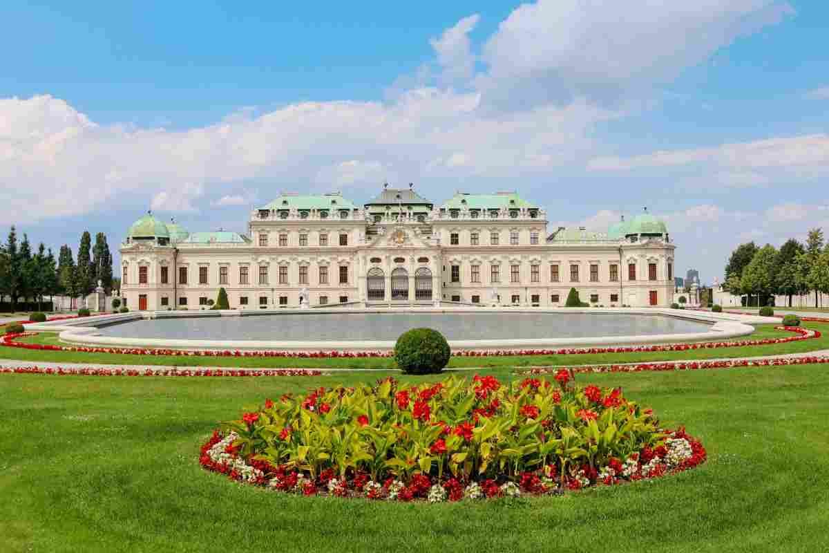 gli-edifici-piu-spettacolari-al-mondo:-l'europa-batte-tutti