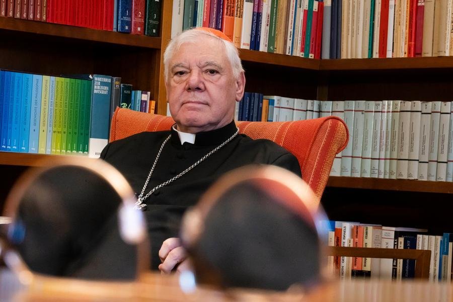 il-peso-delle-parole-di muller-sulla-successione-di-papa-francesco