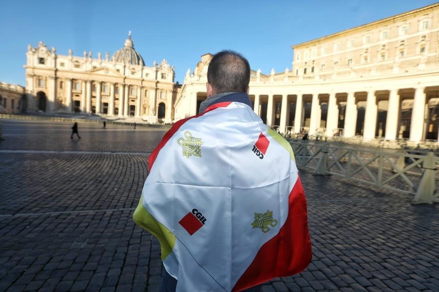 da-zuppi-a-landini,-il nuovo “partito”-cristiano-sindacale spaventa-la-politica