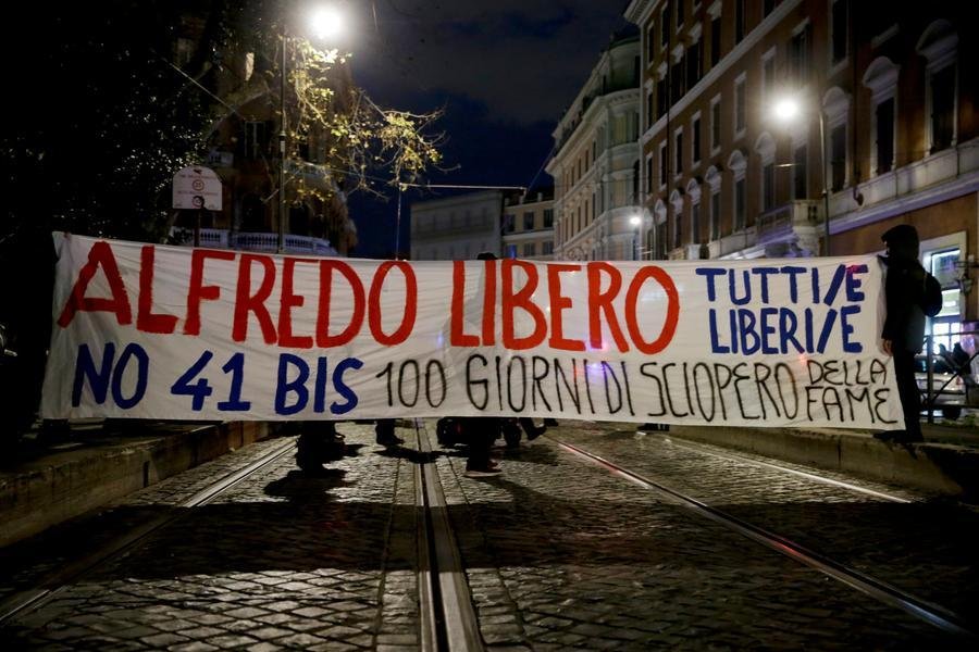 democrazia-e-media,-le-altre-tragedie-del-“caso-cospito”