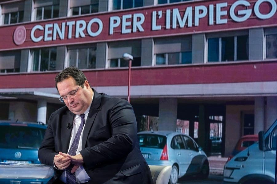 la-casa-di-lusso-a-durigon:-«cosi-ugl-pagava-l’affitto-al-sottosegretario»