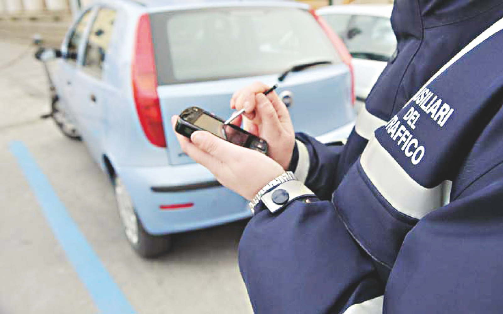 tivoli-–-ztl,-i-vigili-urbani-sbagliano-targhe:-annullate-450-“multe-pazze”-–-tiburno-tv