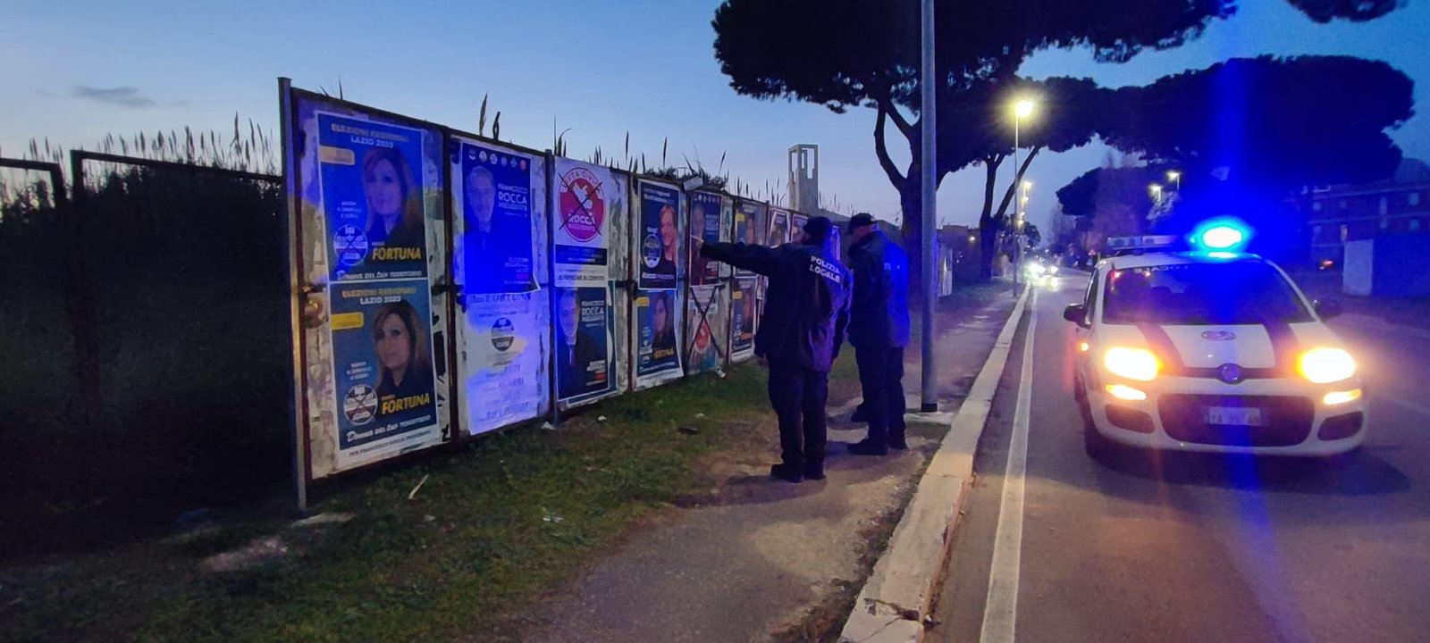 manifesti-elettorali,-i-controlli-sulle-plance-della-polizia-locale-di-anzio