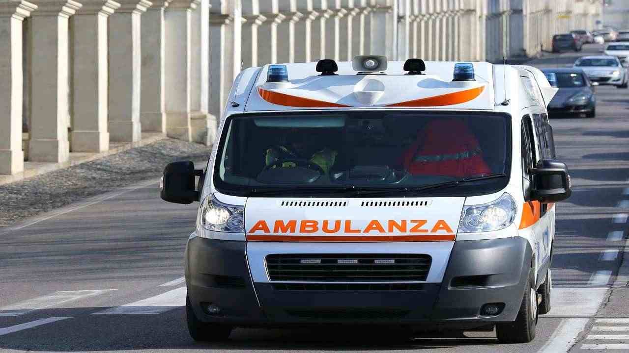 falciato-da-un-camion-in-retromarcia-al-mercato:-morto-un-uomo