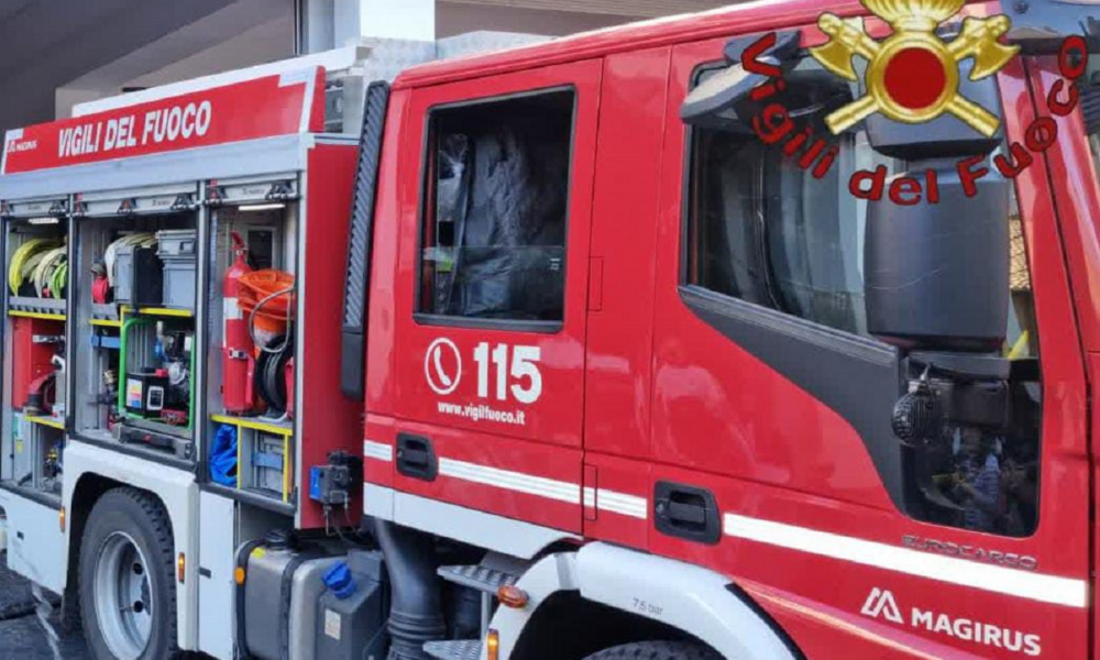roma,-scoppia-l’incendio-al-sesto-piano:-appartamento-divorato-dalle-fiamme