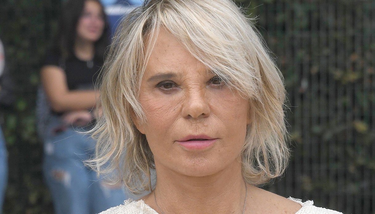 “c’e-posta-per-te”-in-onda-contro-il-volere-della-de-filippi:-la-decisione-di-maria