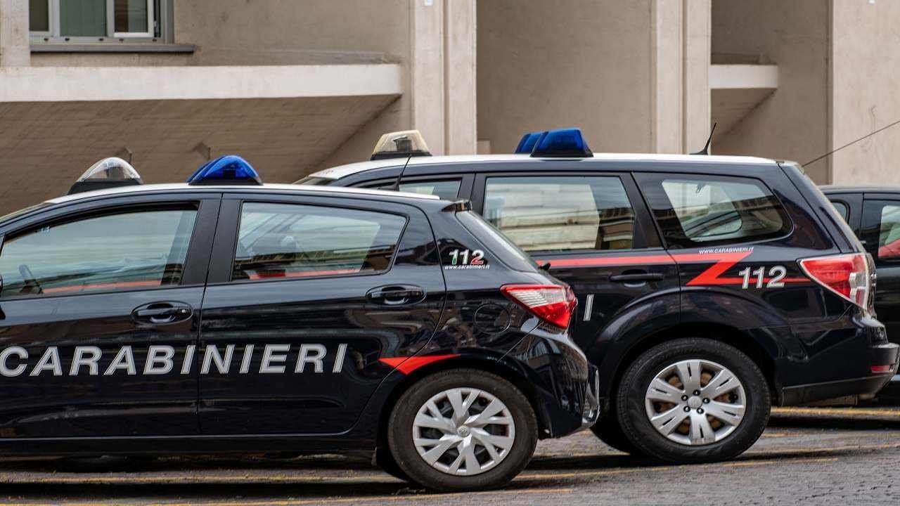 omicidio-in-un-appartamento:-donna-uccide-il-vicino-e-si-costituisce