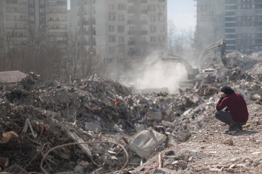 nuove-scosse-di-terremoto-tra-turchia-e-siria:-8-morti-e-oltre-300-feriti