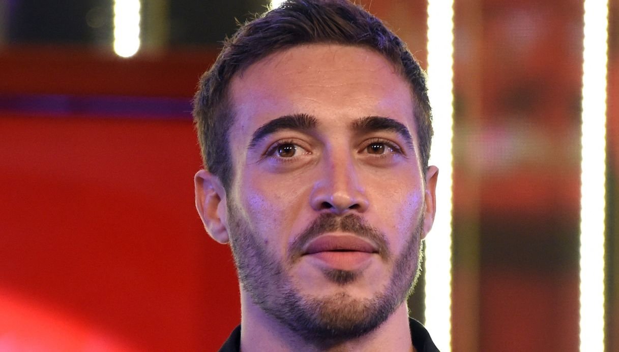 antonino-spinalbese-infrange-il-regolamento-al-“gf-vip”:-cosa-rischia