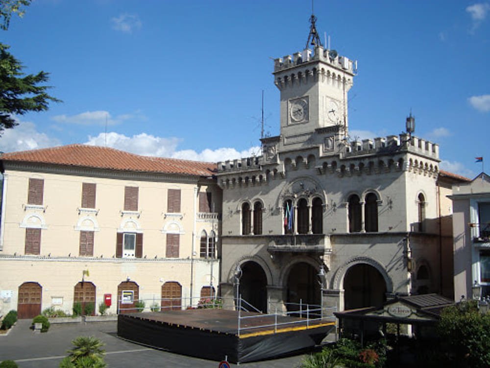 fiuggi,-la-guardia-di-finanza-in-comune-in-cerca-di documenti-sulla-gara-per-la-privatizzazione-di-atf