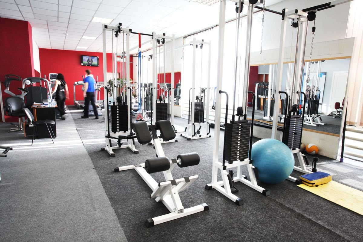 roma,-choc-in-palestra:-donne-spiate-da-dietro-l’orologio