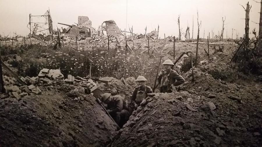 i-nostri-bisnonni-in-guerra-avevano-capito-che-il-fucile-in-mano-va-maledetto