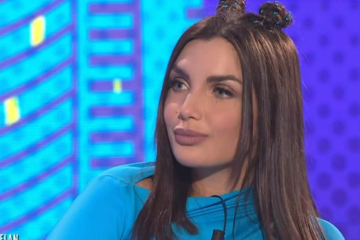 “mi-sto-facendo-aiutare”:-elettra-lamborghini-racconta-tutto-in-lacrime 