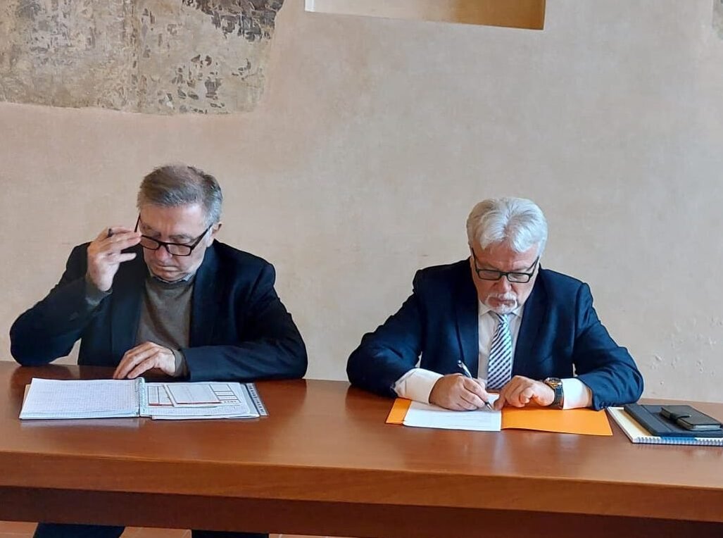 m5s,-si-e-apa:-“sottosposto-alla-commissione-documento-di-priorita-amministrativa”