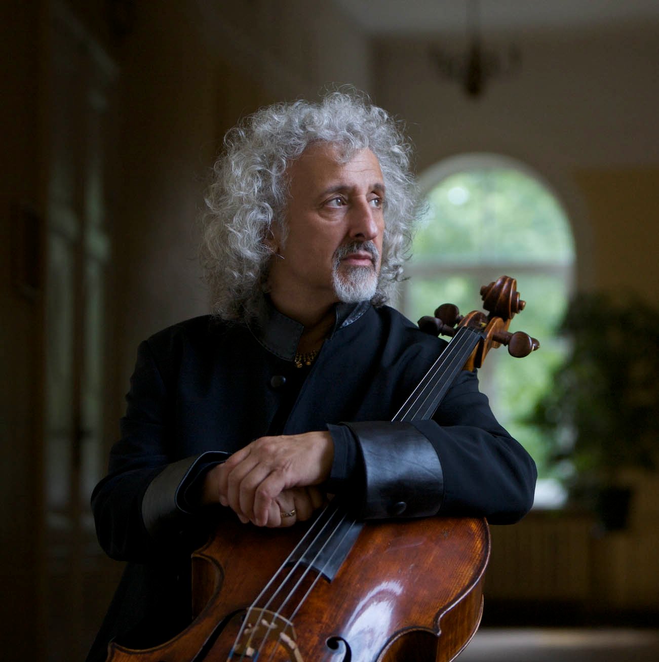 mischa-maisky-e-le-suites-per-violoncello-solo-di-bach