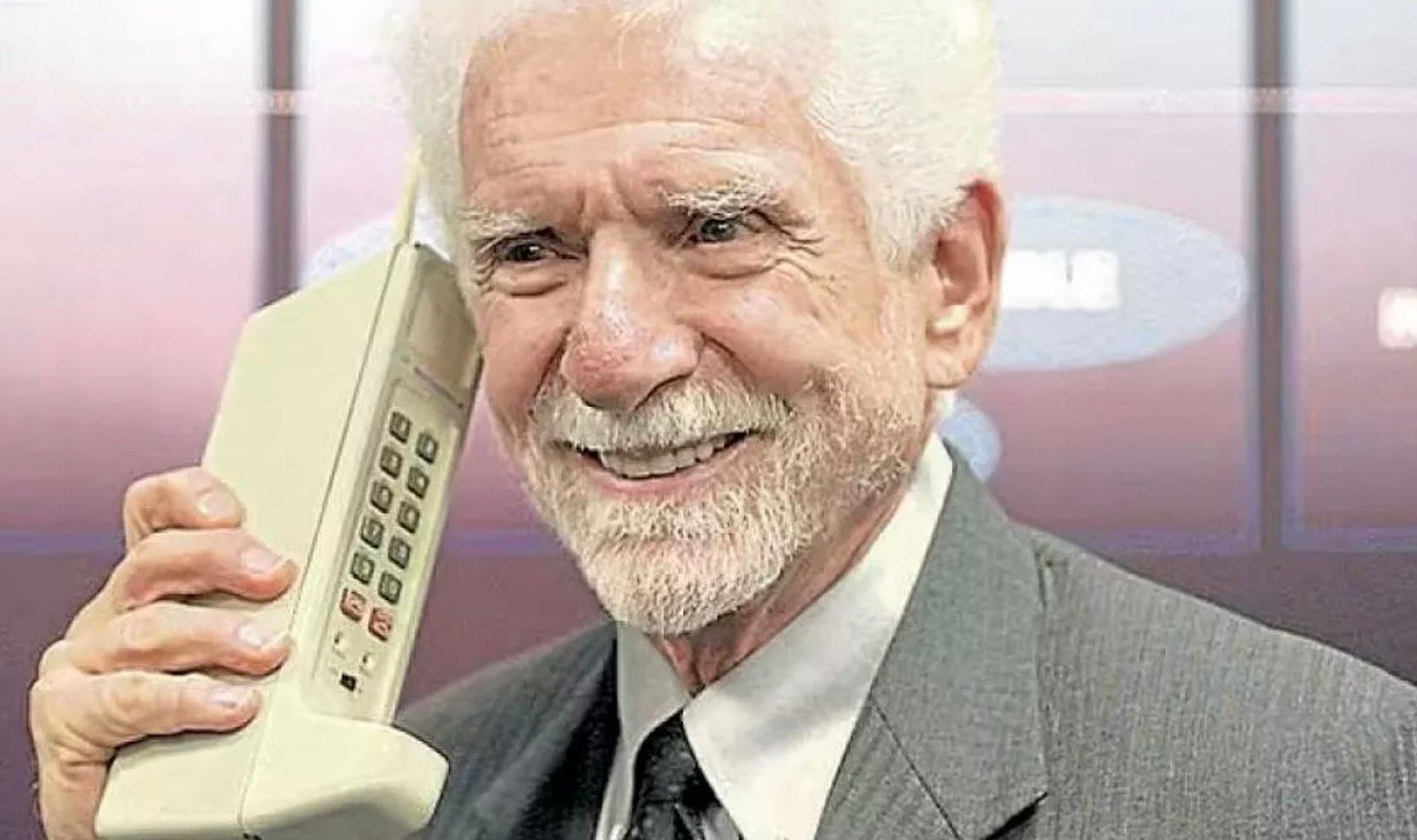 il-cellulare-compie-40-anni:-la-scoperta-rivoluzionaria-–-tiburno-tv