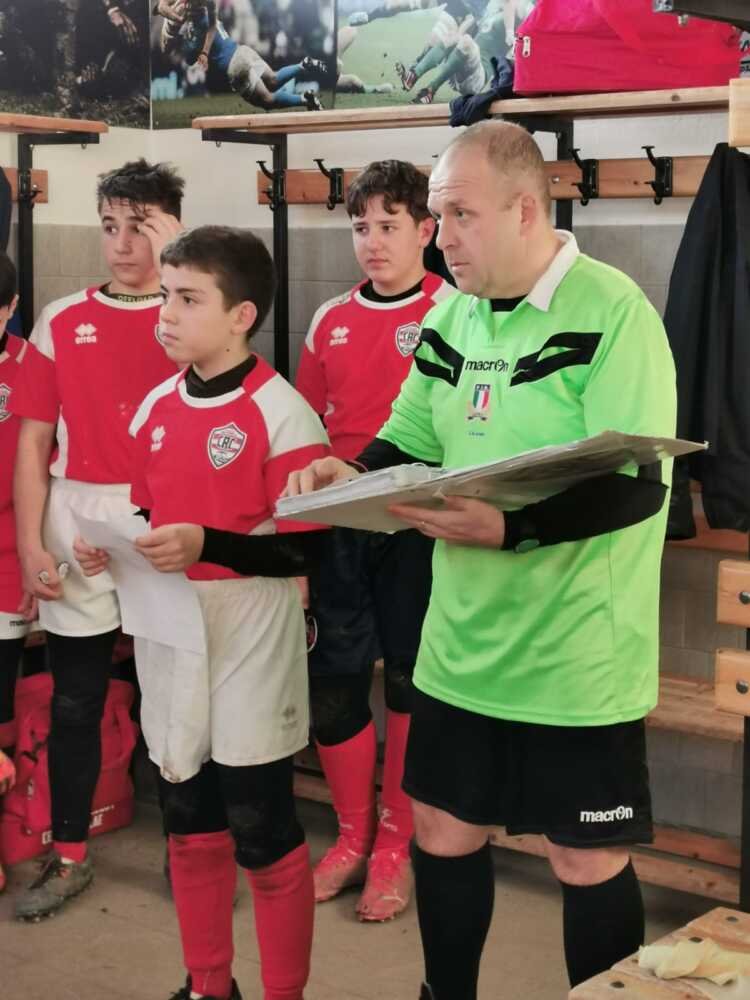 padre-arbitro-e-figlio-capitano-sullo-stesso-campo-da-rugby:-e-successo-a-civitavecchia-•-terzo-binario-news