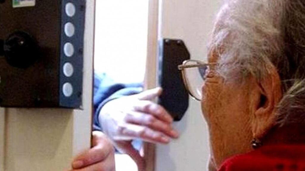 roma,-la-truffa-non-riesce:-anziana-accoltellata-e-rapinata-in-zona-prati