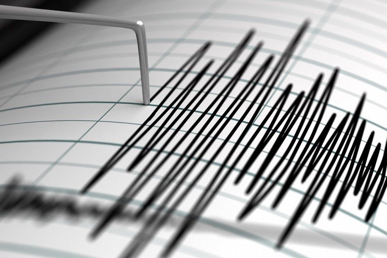 terremoto-in-umbria,-paura-e-gente-in-strada-–-tiburno-tv